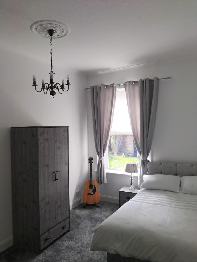 Apartmán Maze Beach Getaway Ayr Exteriér fotografie