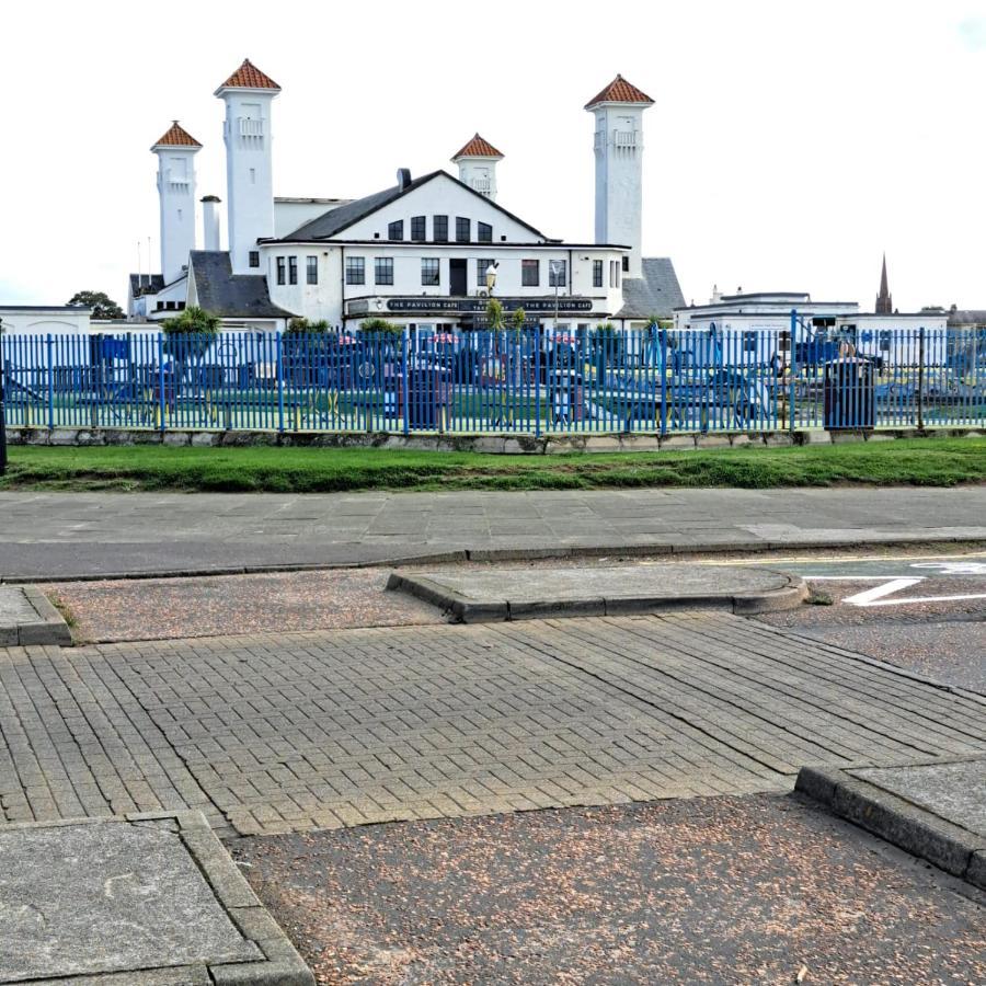 Apartmán Maze Beach Getaway Ayr Exteriér fotografie